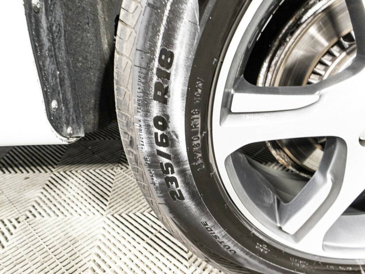 Volvo XC60 б/у, 2014, Автоматическая. Фото: #5