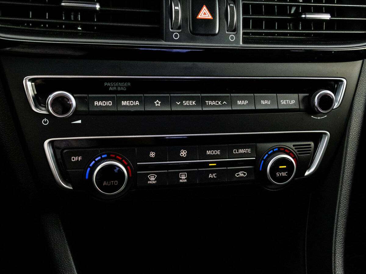 Kia Optima б/у, 2018, Автоматическая. Фото: #11