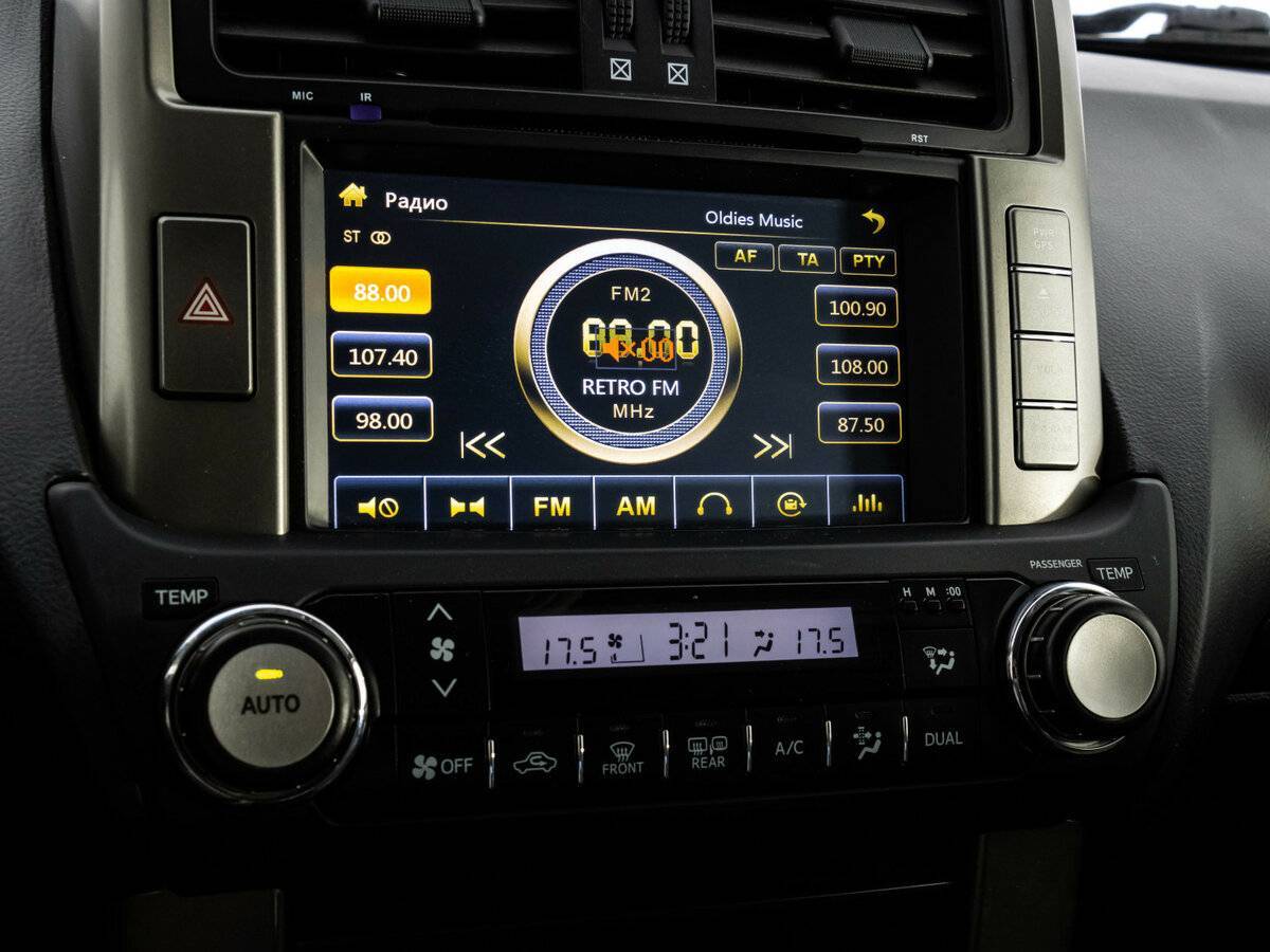 Toyota Land Cruiser Prado б/у, 2013, Автоматическая. Фото: #14