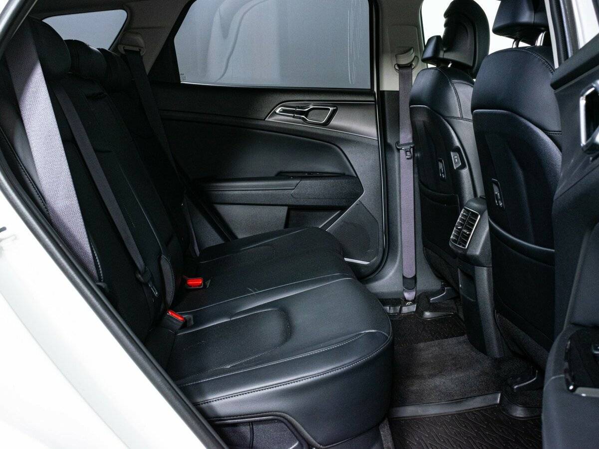 Kia Sportage б/у, 2023, Автоматическая. Фото: #12