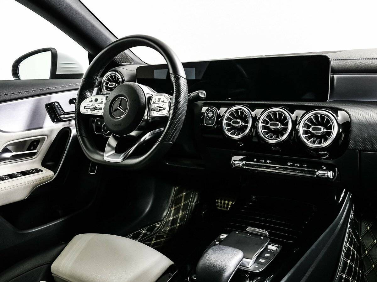 Mercedes-Benz CLA б/у, 2020, Роботизированная. Фото: #8