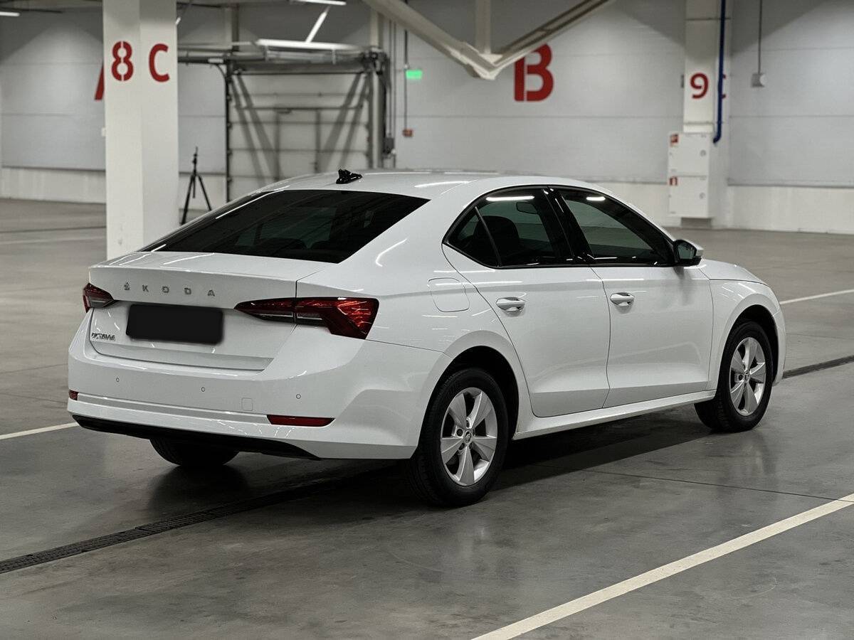 Skoda Octavia б/у, 2020, Автоматическая. Фото: #4