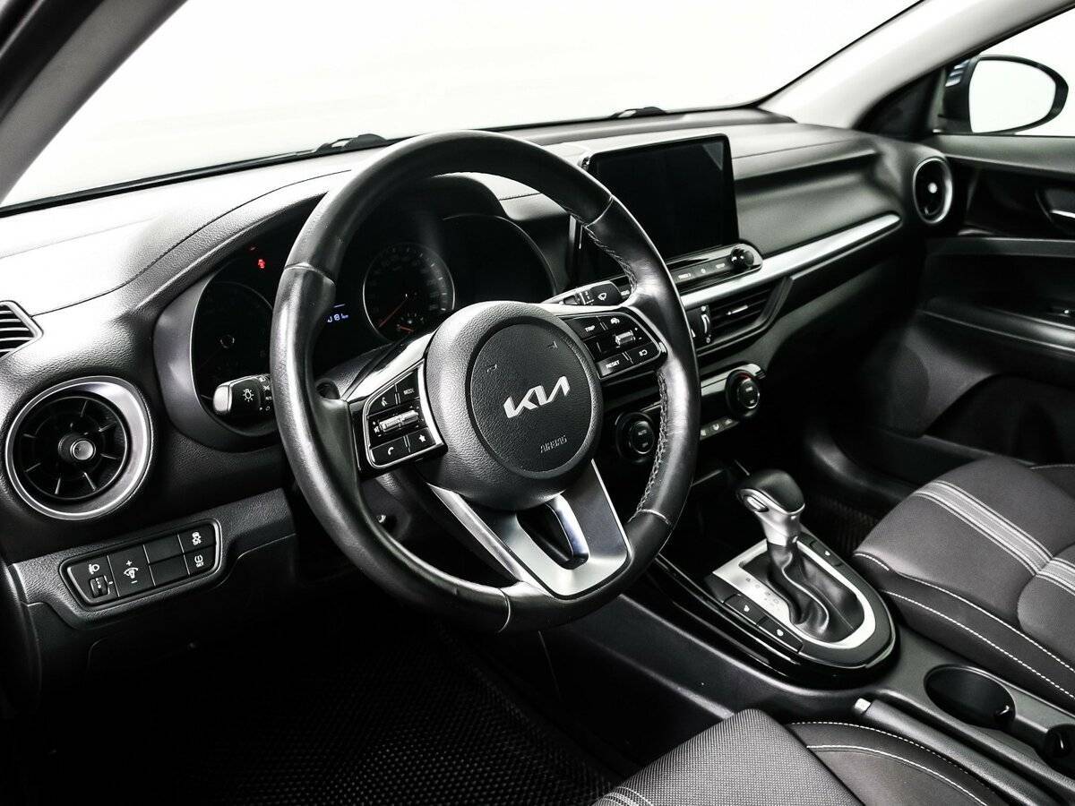 Kia Cerato б/у, 2022, Автоматическая. Фото: #12