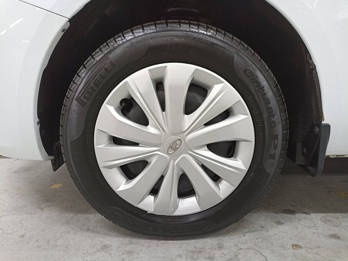 Lada (ВАЗ) Vesta б/у, 2023, Механическая. Фото: #17