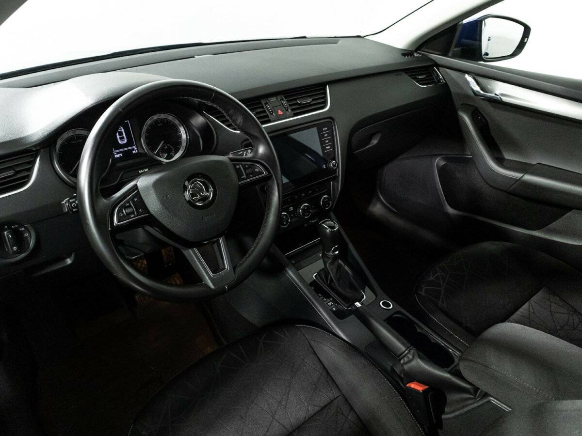 Skoda Octavia б/у, 2019, Роботизированная. Фото: #10