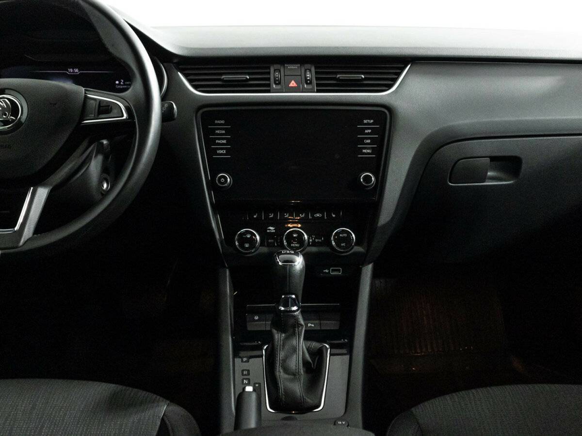 Skoda Octavia б/у, 2018, Роботизированная. Фото: #13