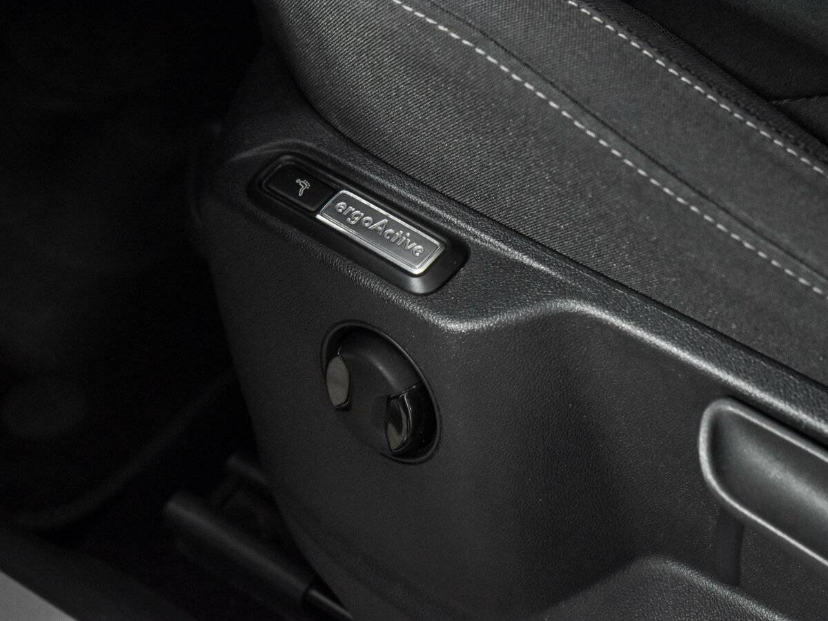 Volkswagen Tiguan б/у, 2018, Роботизированная. Фото: #9