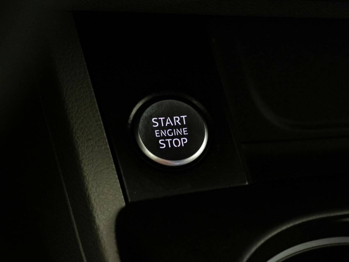 Audi A4 б/у, 2017, Роботизированная. Фото: #22