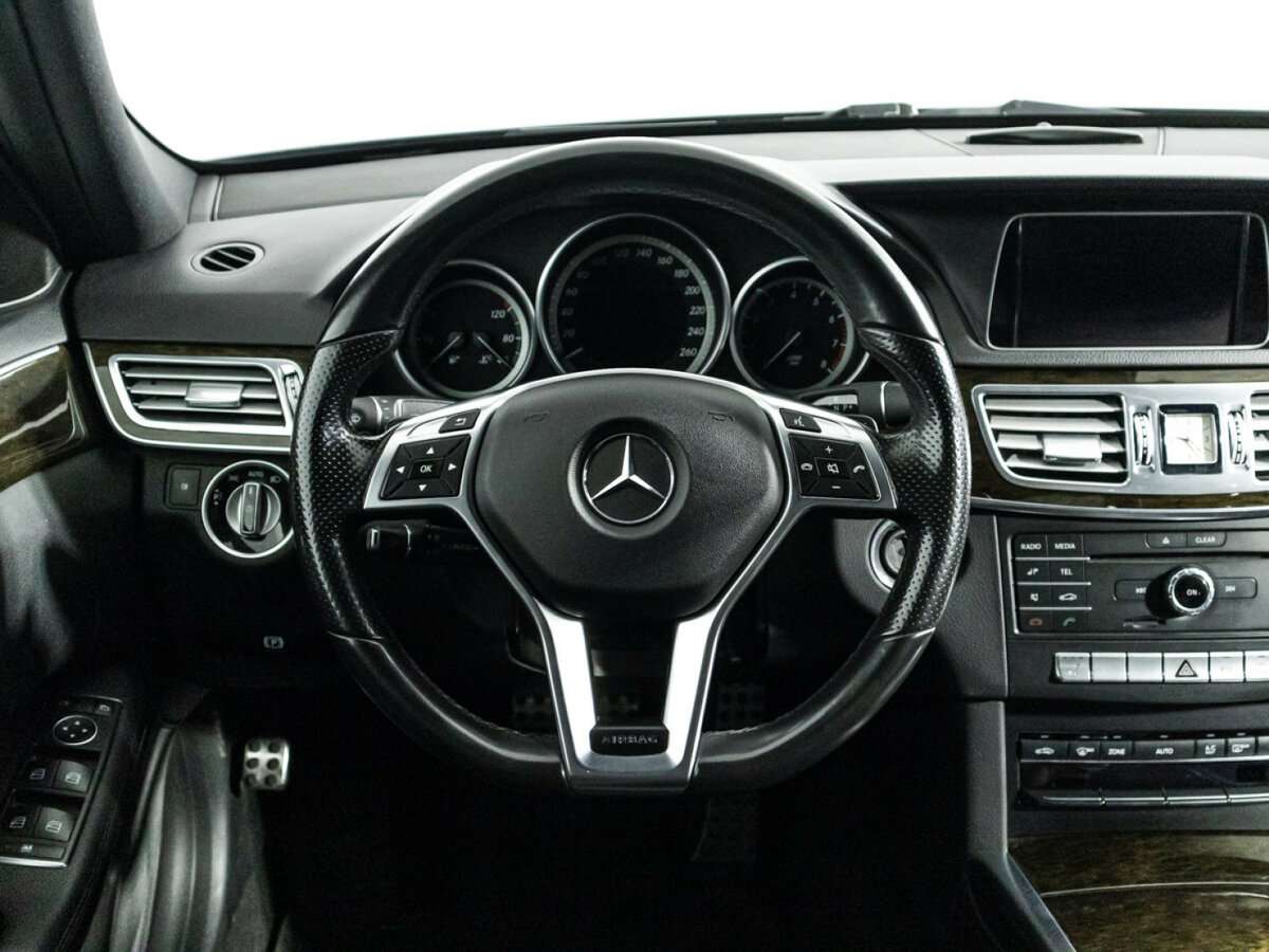 Mercedes-Benz E-Класс б/у, 2015, Автоматическая. Фото: #17