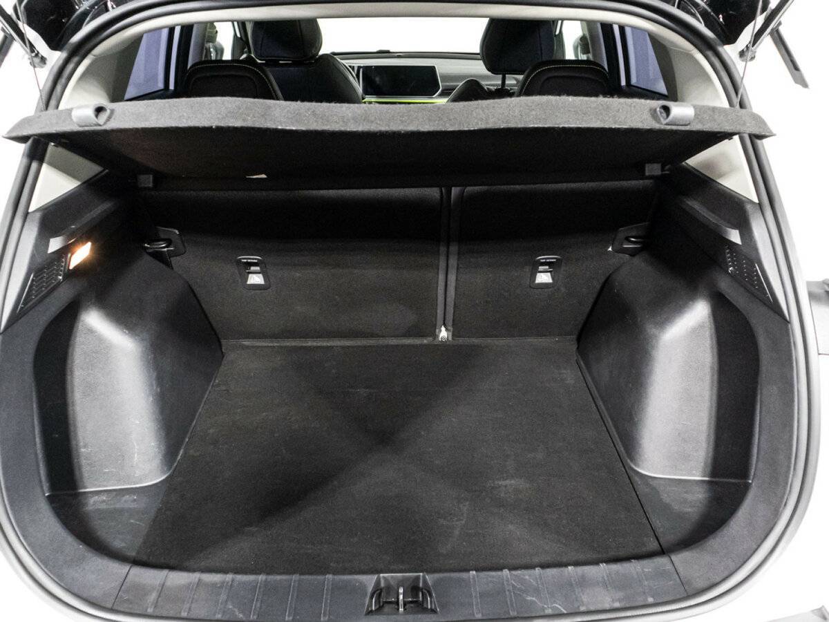 Geely Coolray б/у, 2023, Роботизированная. Фото: #14