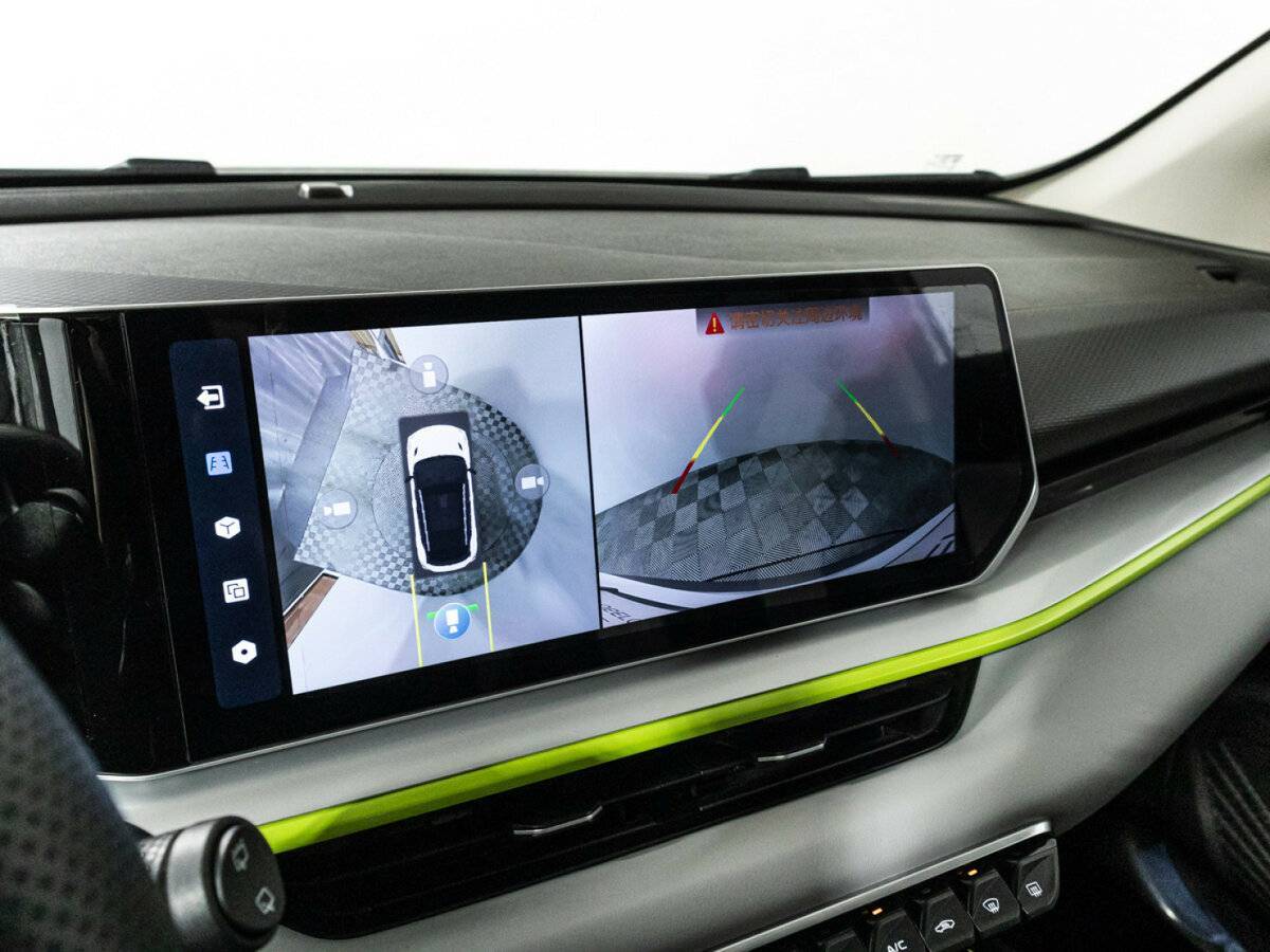 Geely Coolray б/у, 2023, Роботизированная. Фото: #17