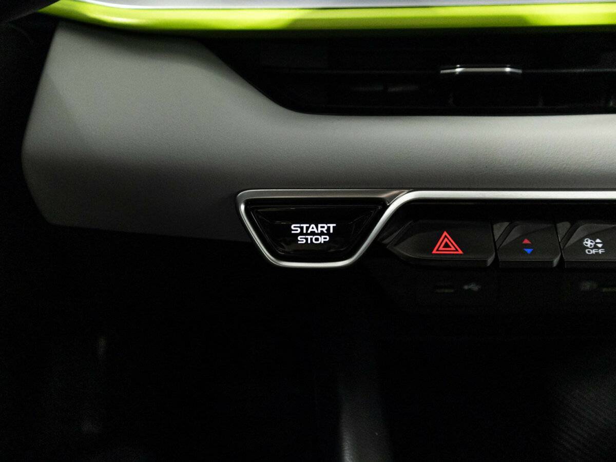 Geely Coolray б/у, 2023, Роботизированная. Фото: #19