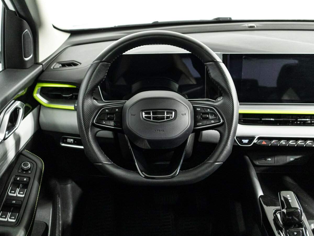 Geely Coolray б/у, 2023, Роботизированная. Фото: #20