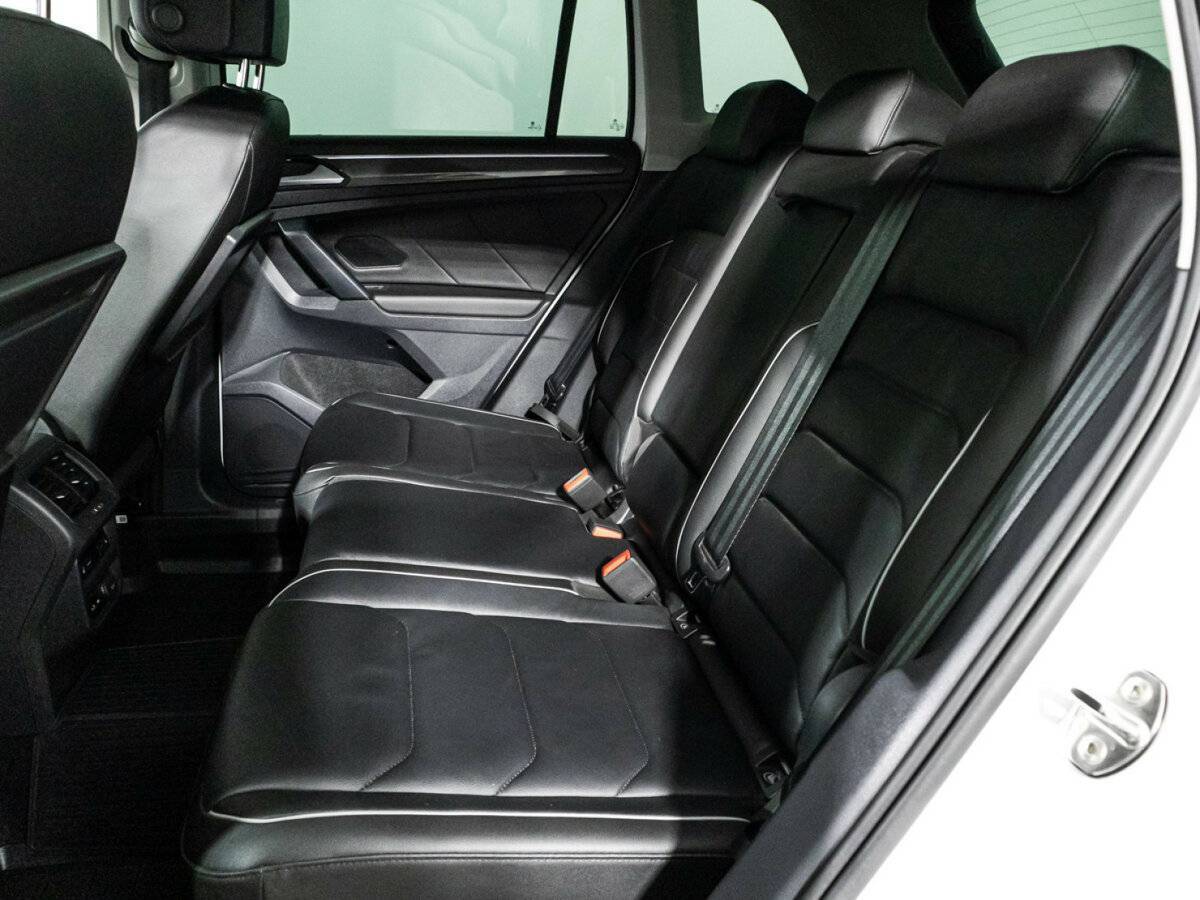 Volkswagen Tiguan б/у, 2020, Роботизированная. Фото: #9