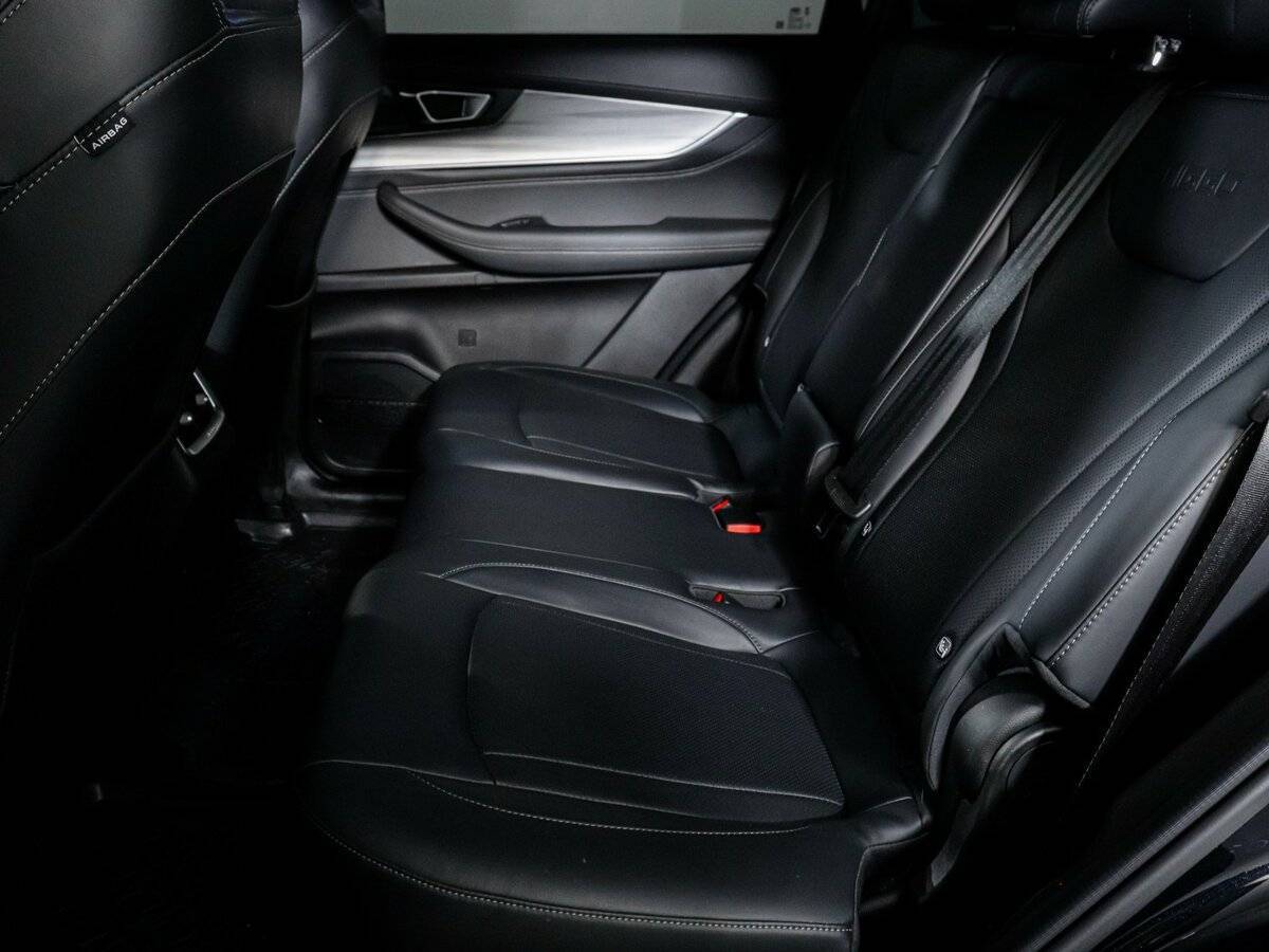 Chery Tiggo 8 Pro Max б/у, 2023, Роботизированная. Фото: #9