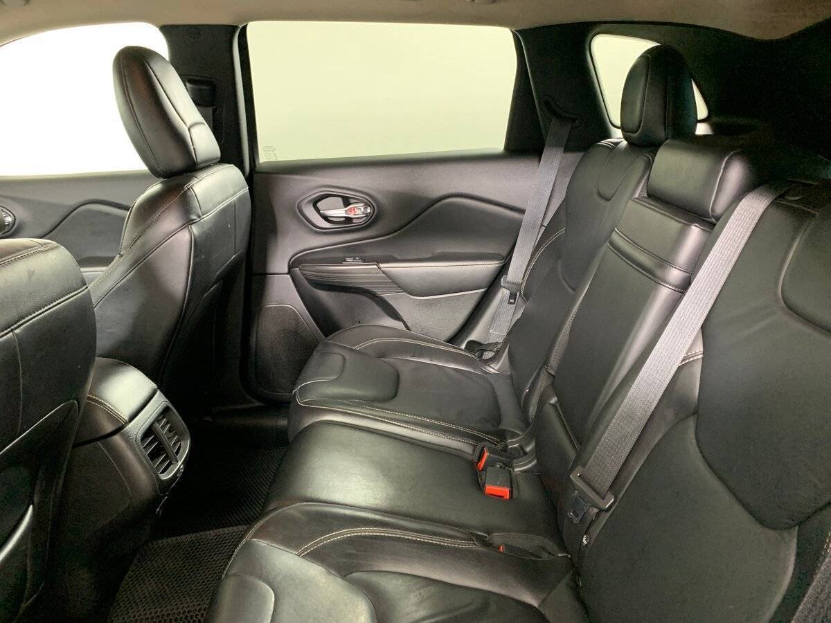 Jeep Cherokee б/у, 2014, Автоматическая. Фото: #17