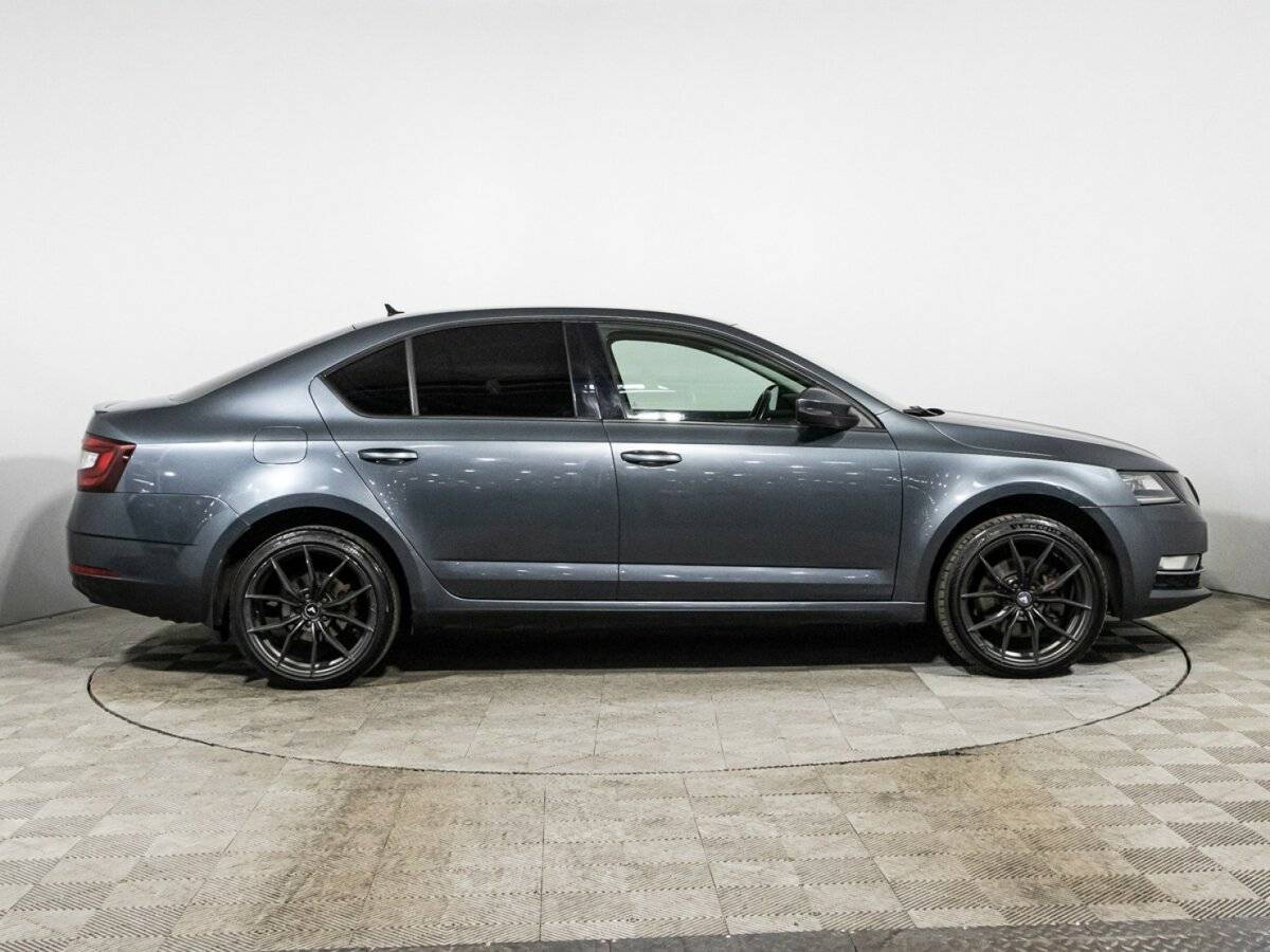 Skoda Octavia б/у, 2018, Роботизированная. Фото: #3