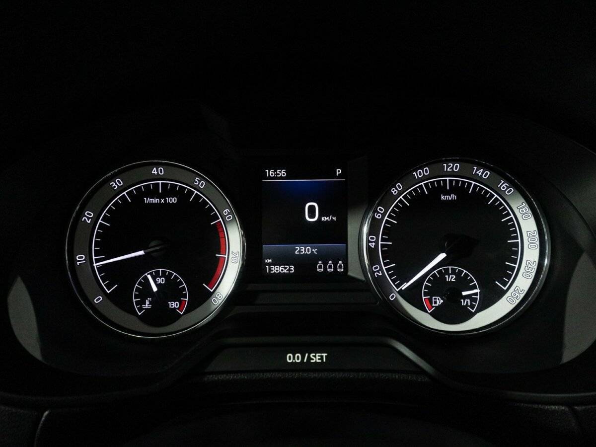 Skoda Octavia б/у, 2018, Роботизированная. Фото: #11