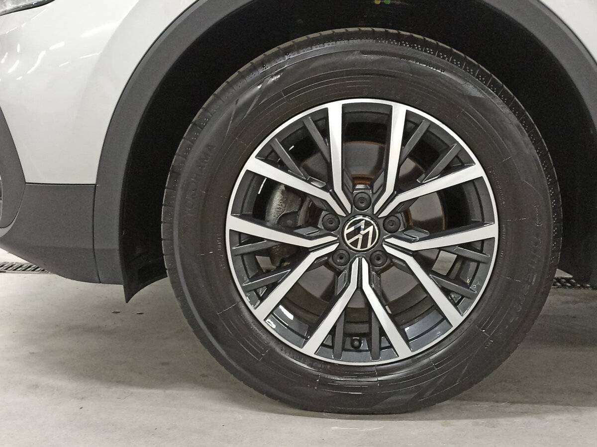 Volkswagen Tiguan б/у, 2021, Роботизированная. Фото: #17