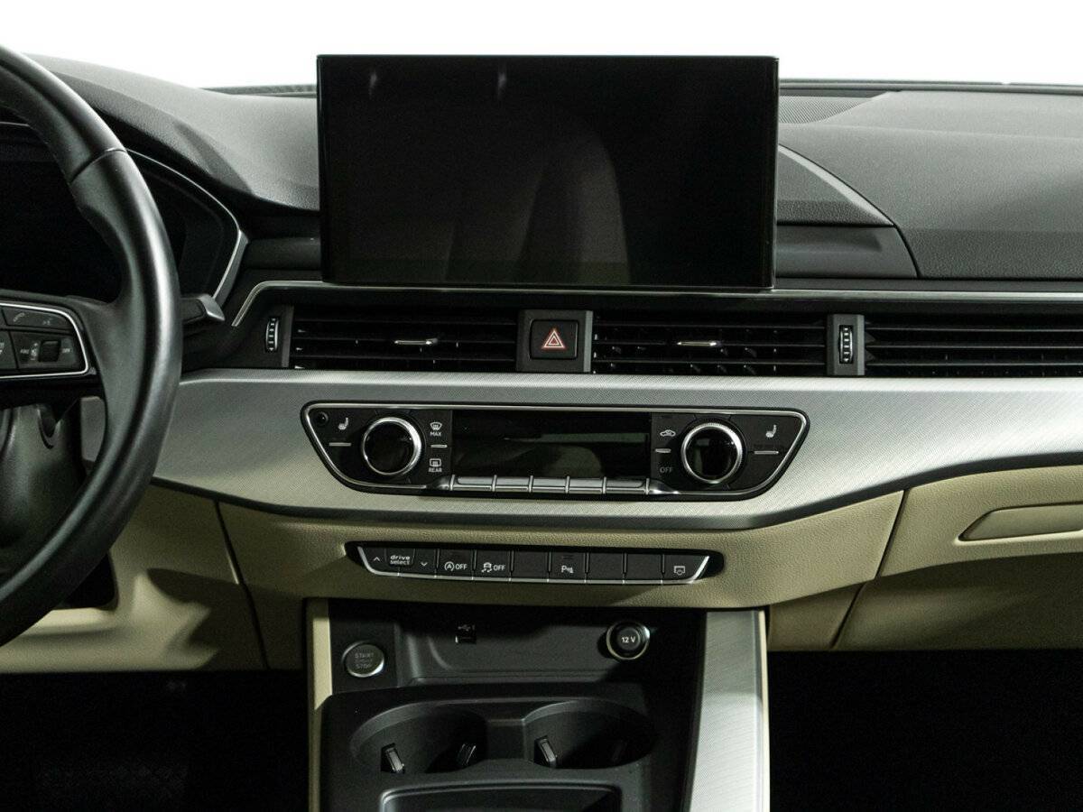 Audi A4 б/у, 2020, Роботизированная. Фото: #13