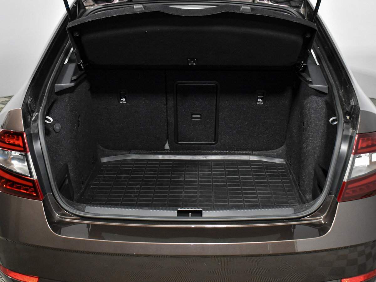 Skoda Octavia б/у, 2019, Роботизированная. Фото: #19