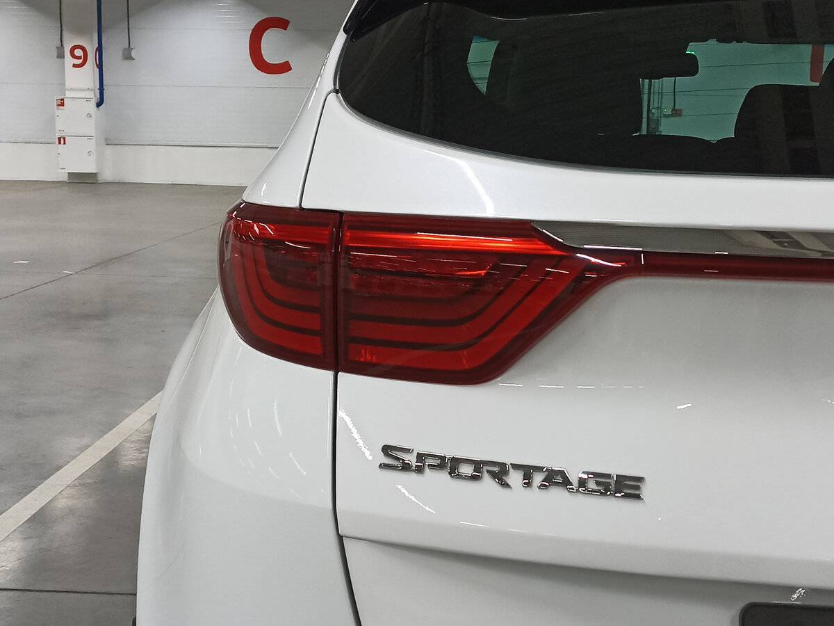 Kia Sportage б/у, 2016, Автоматическая. Фото: #8