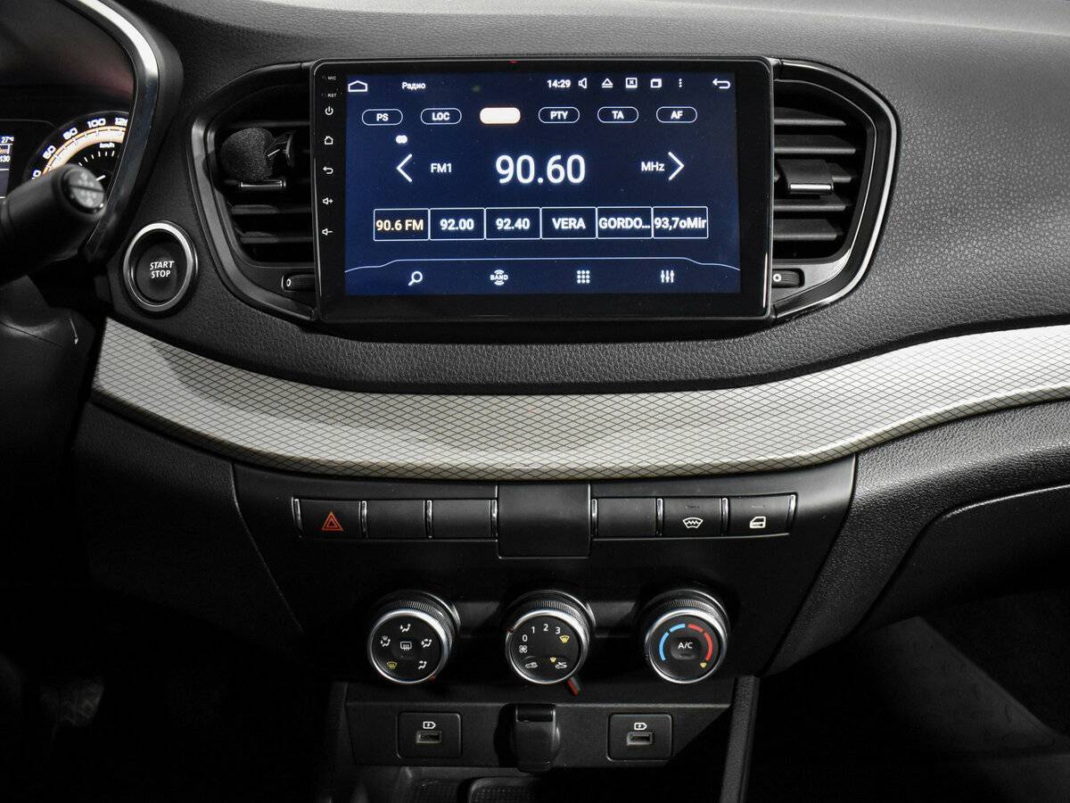 Lada (ВАЗ) Vesta б/у, 2023, Механическая. Фото: #12