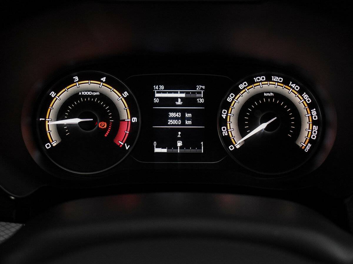 Lada (ВАЗ) Vesta б/у, 2023, Механическая. Фото: #15