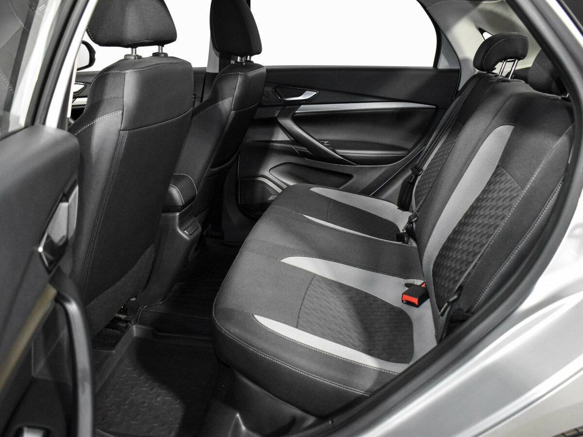 Lada (ВАЗ) Vesta б/у, 2023, Механическая. Фото: #16