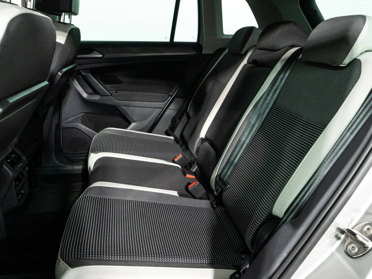 Volkswagen Tiguan б/у, 2019, Роботизированная. Фото: #9