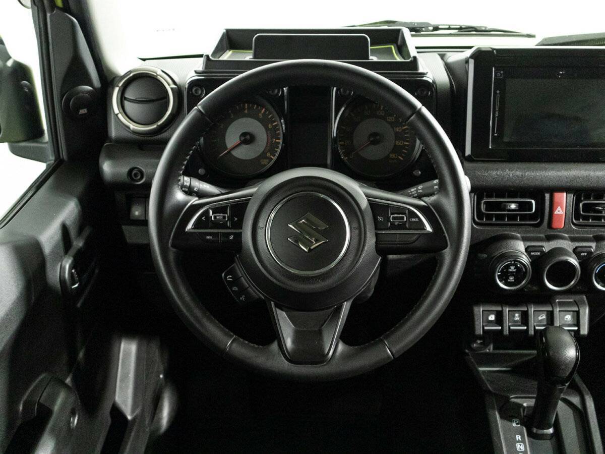 Suzuki Jimny б/у, 2019, Автоматическая. Фото: #16