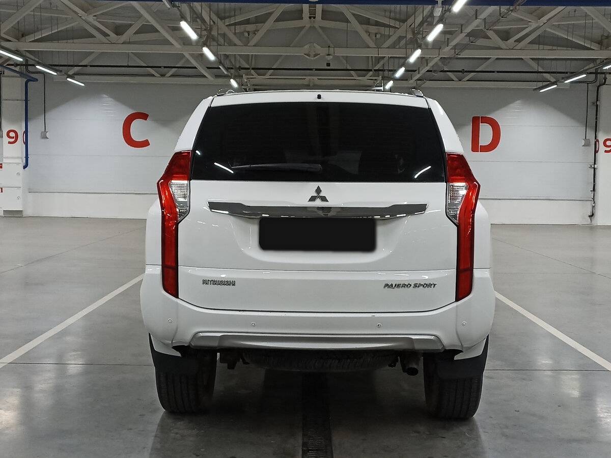 Mitsubishi Pajero Sport б/у, 2018, Механическая. Фото: #5
