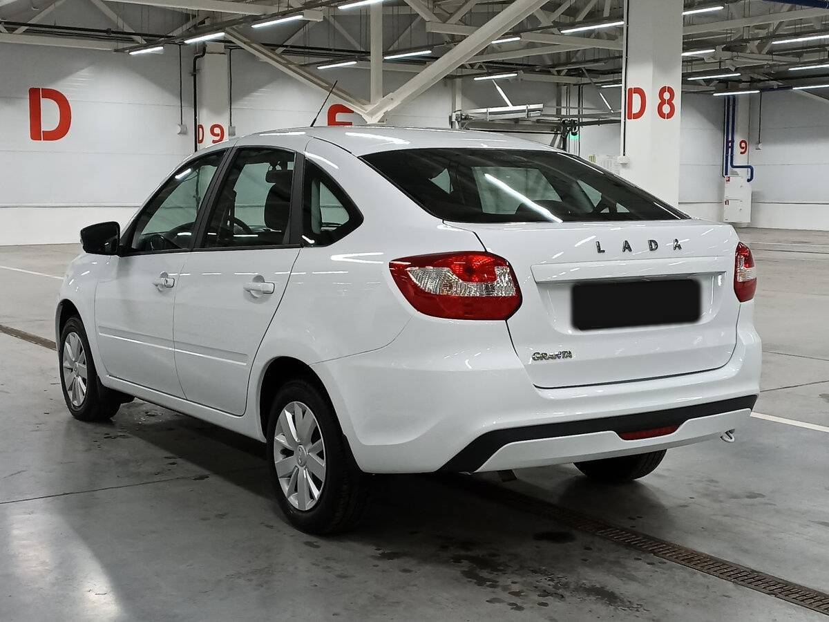 Lada (ВАЗ) Granta б/у, 2023, Механическая. Фото: #6