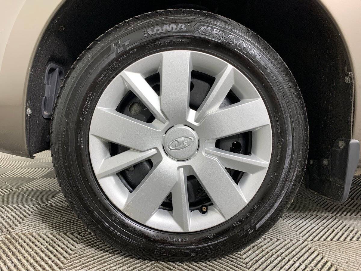 Lada (ВАЗ) Granta б/у, 2024, Механическая. Фото: #8