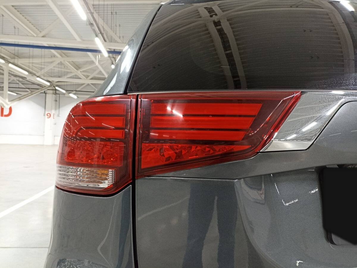 Mitsubishi Outlander б/у, 2020, Вариатор. Фото: #8