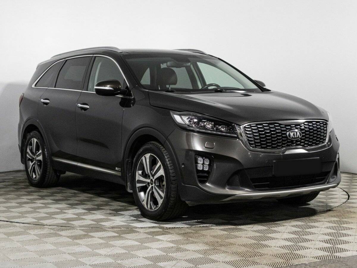 Kia Sorento б/у, 2018, Автоматическая. Фото: #2
