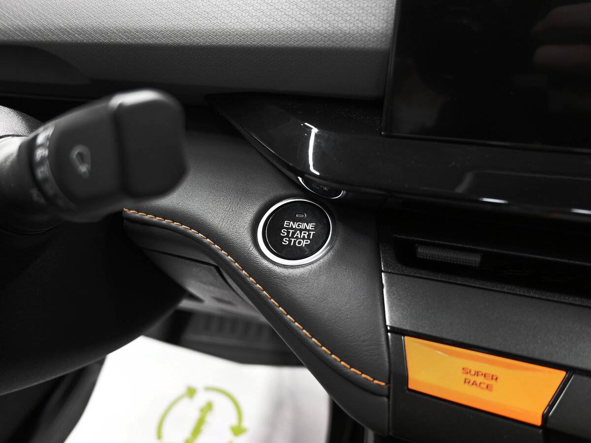 Changan UNI-V б/у, 2023, Роботизированная. Фото: #21