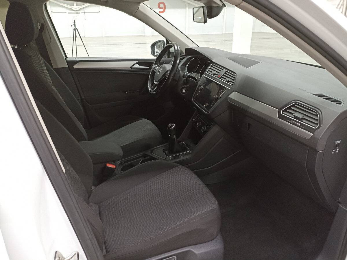 Volkswagen Tiguan б/у, 2019, Механическая. Фото: #10