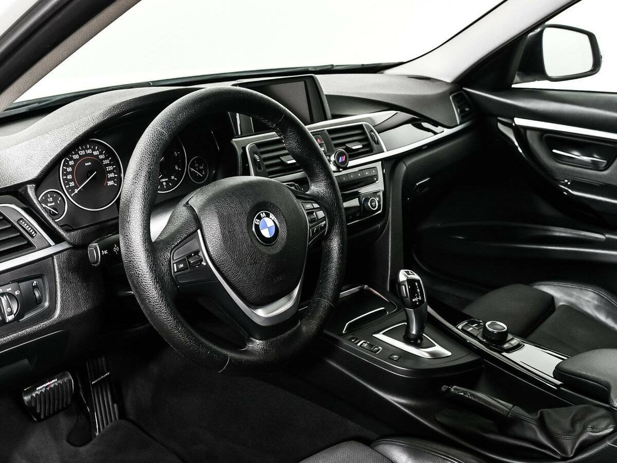BMW 3 серии б/у, 2017, Автоматическая. Фото: #11