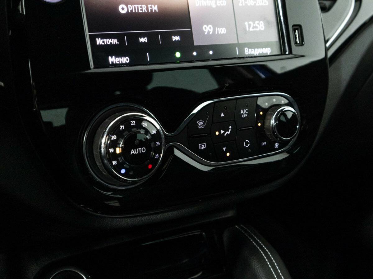 Renault Kaptur б/у, 2022, Вариатор. Фото: #18