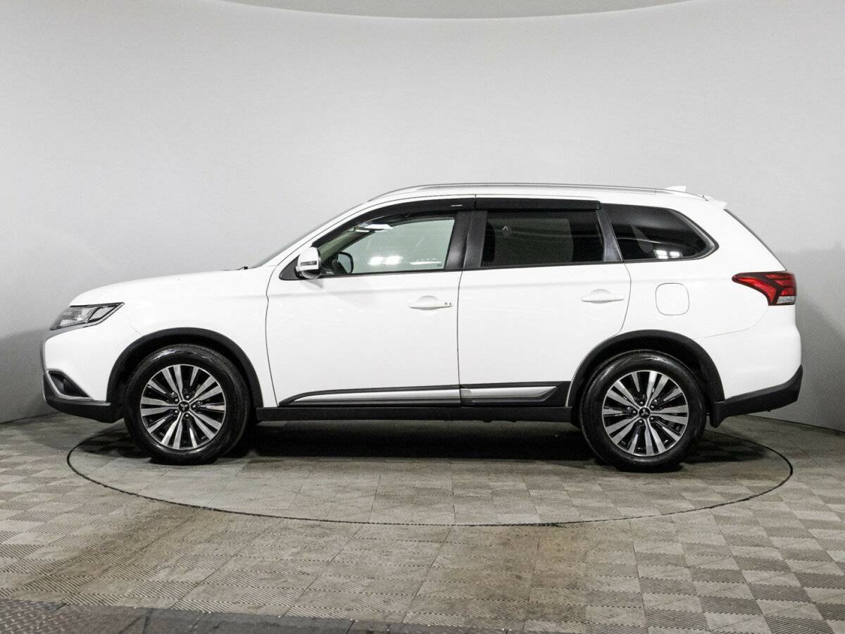 Mitsubishi Outlander б/у, 2018, Вариатор. Фото: #7