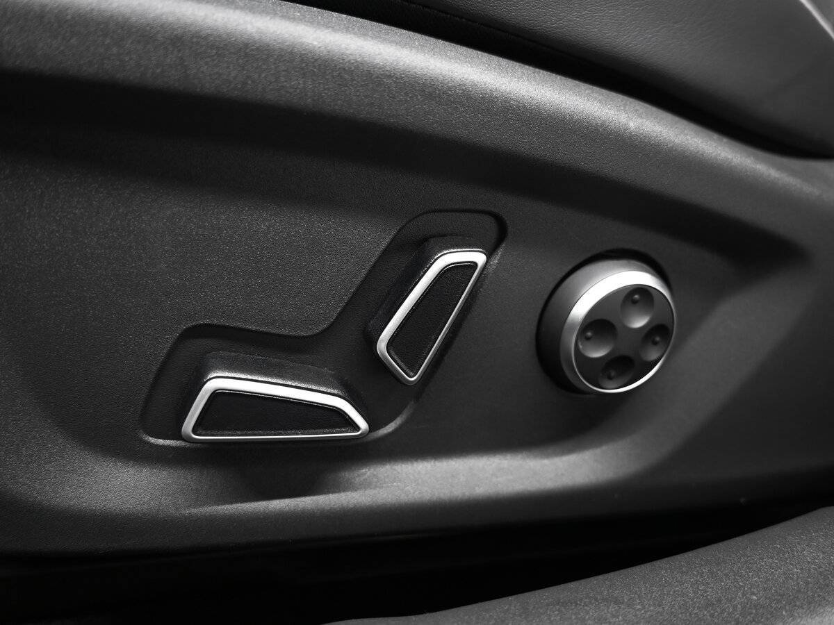 Changan UNI-V б/у, 2023, Роботизированная. Фото: #24