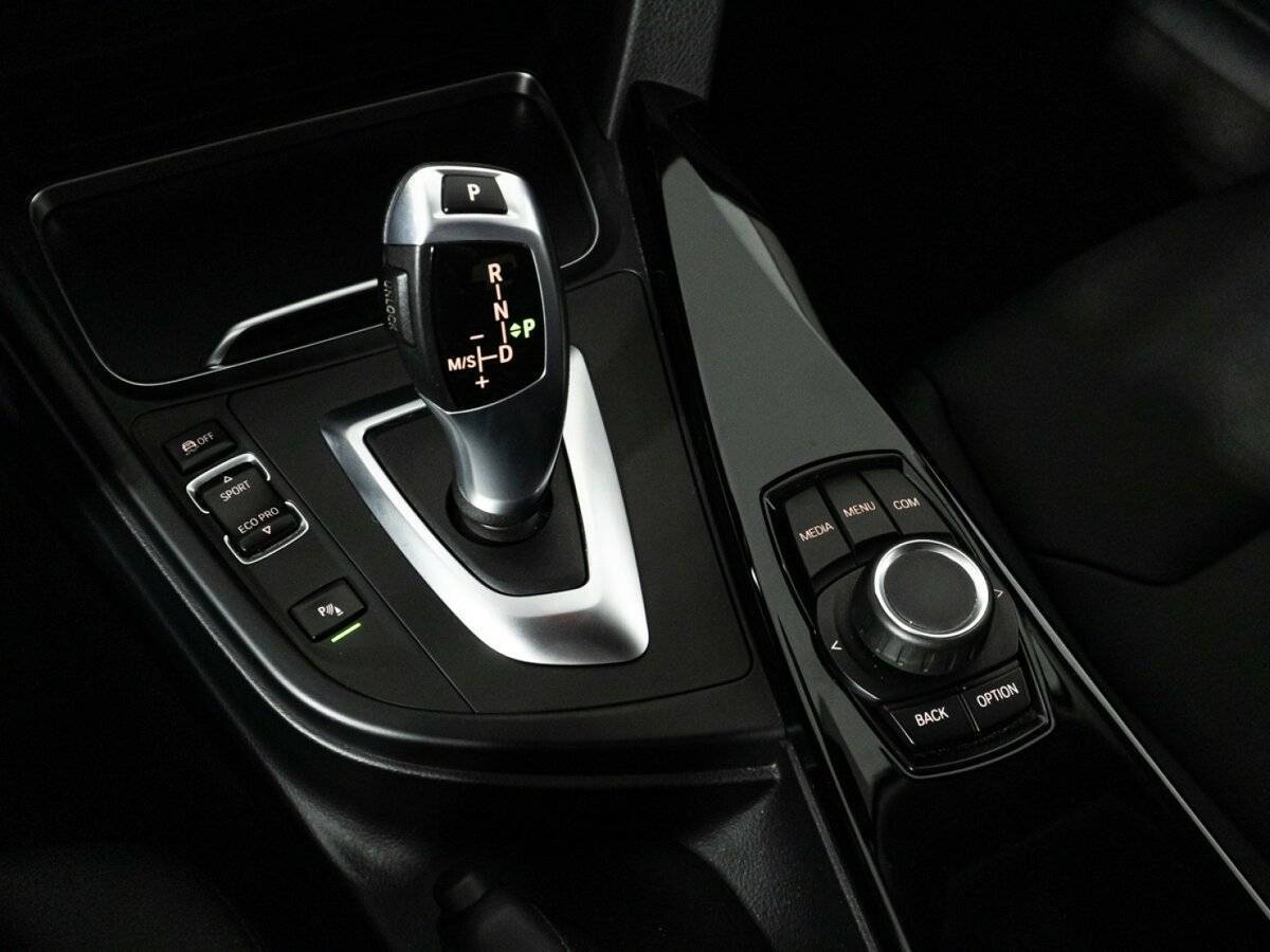 BMW 3 серии б/у, 2017, Автоматическая. Фото: #16