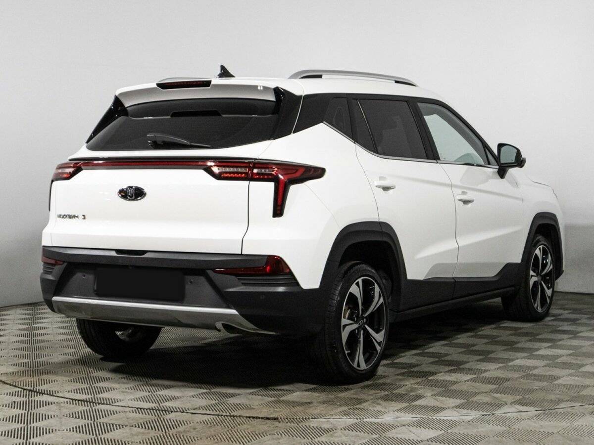 Москвич 3 б/у, 2023, Вариатор. Фото: #4