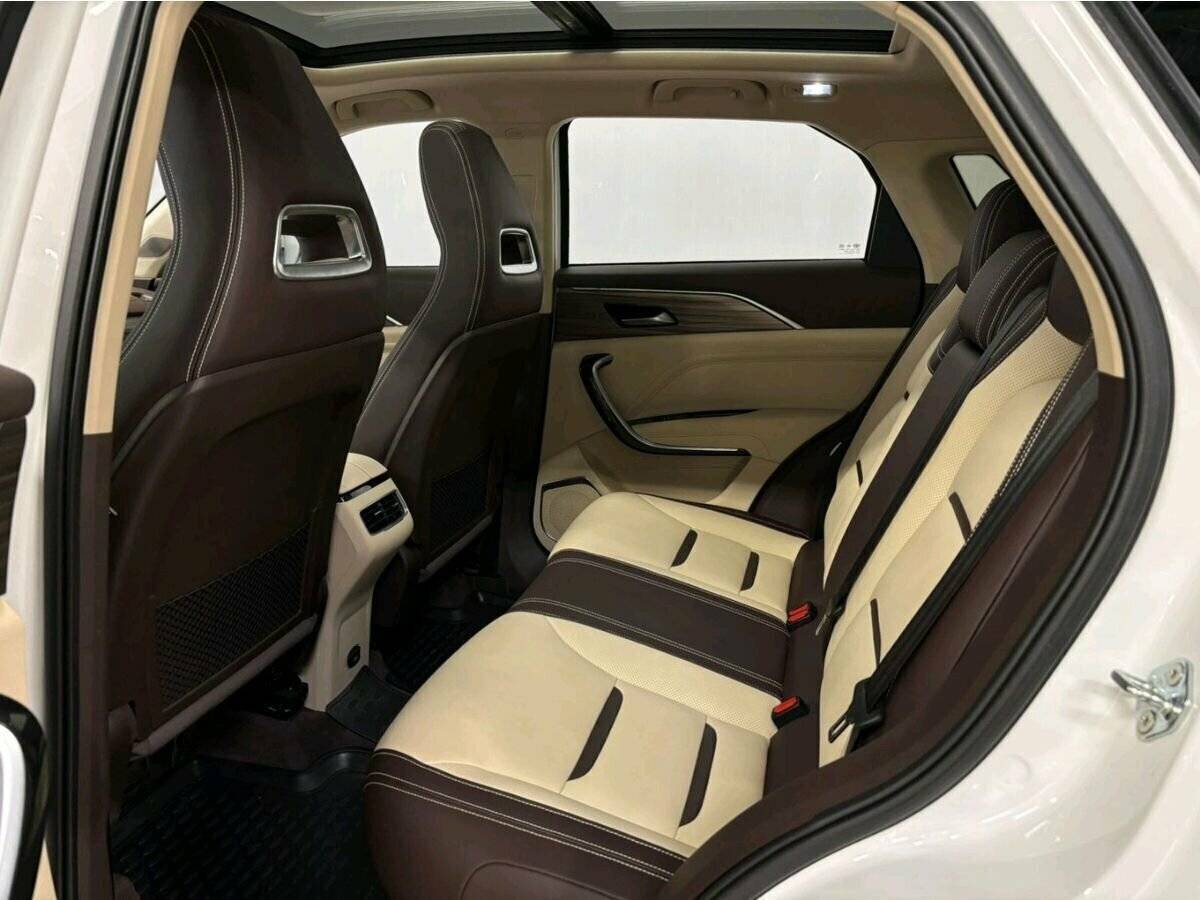 FAW Bestune T77 б/у, 2023, Роботизированная. Фото: #16