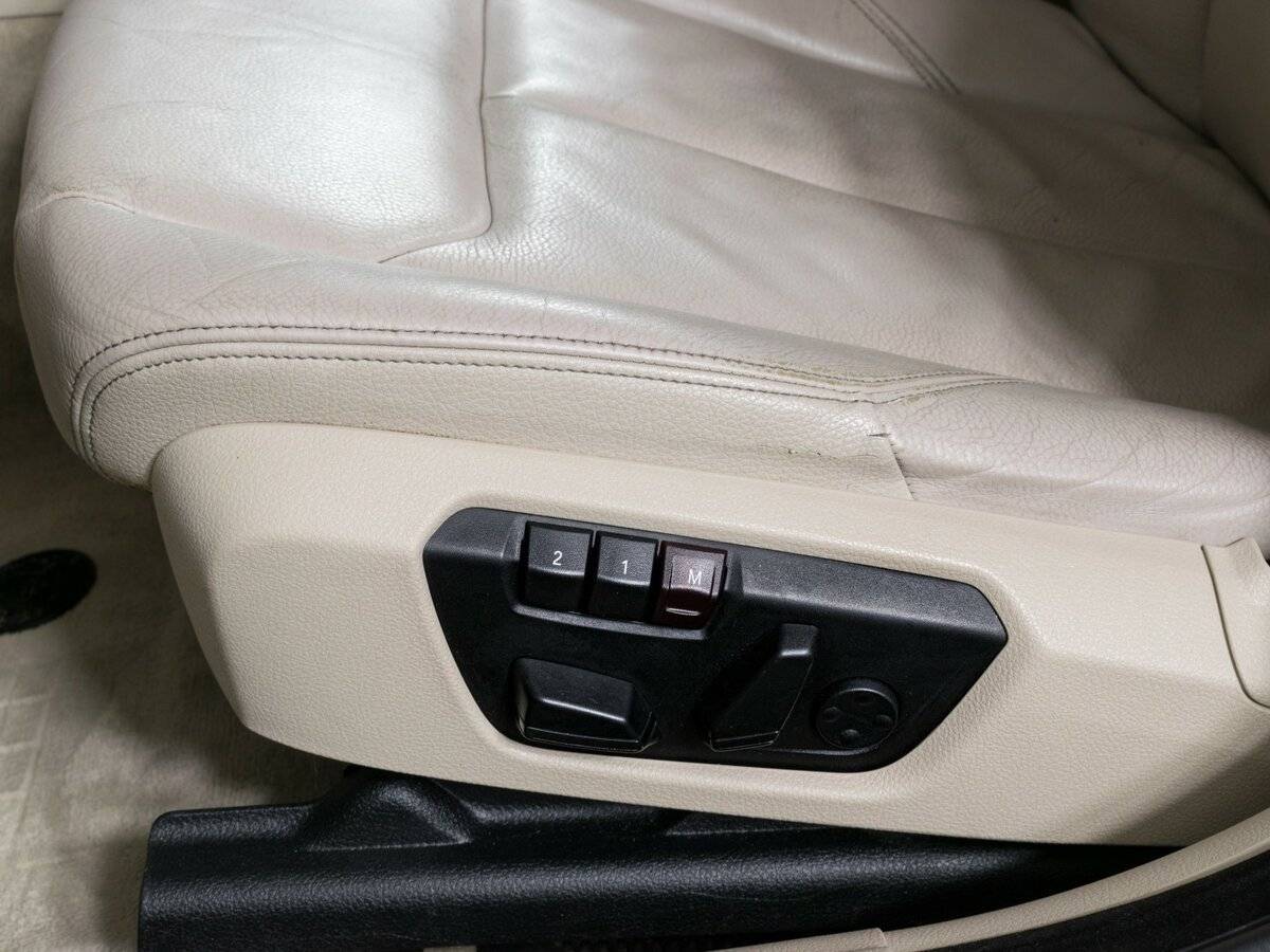 BMW 3 серии б/у, 2013, Автоматическая. Фото: #16