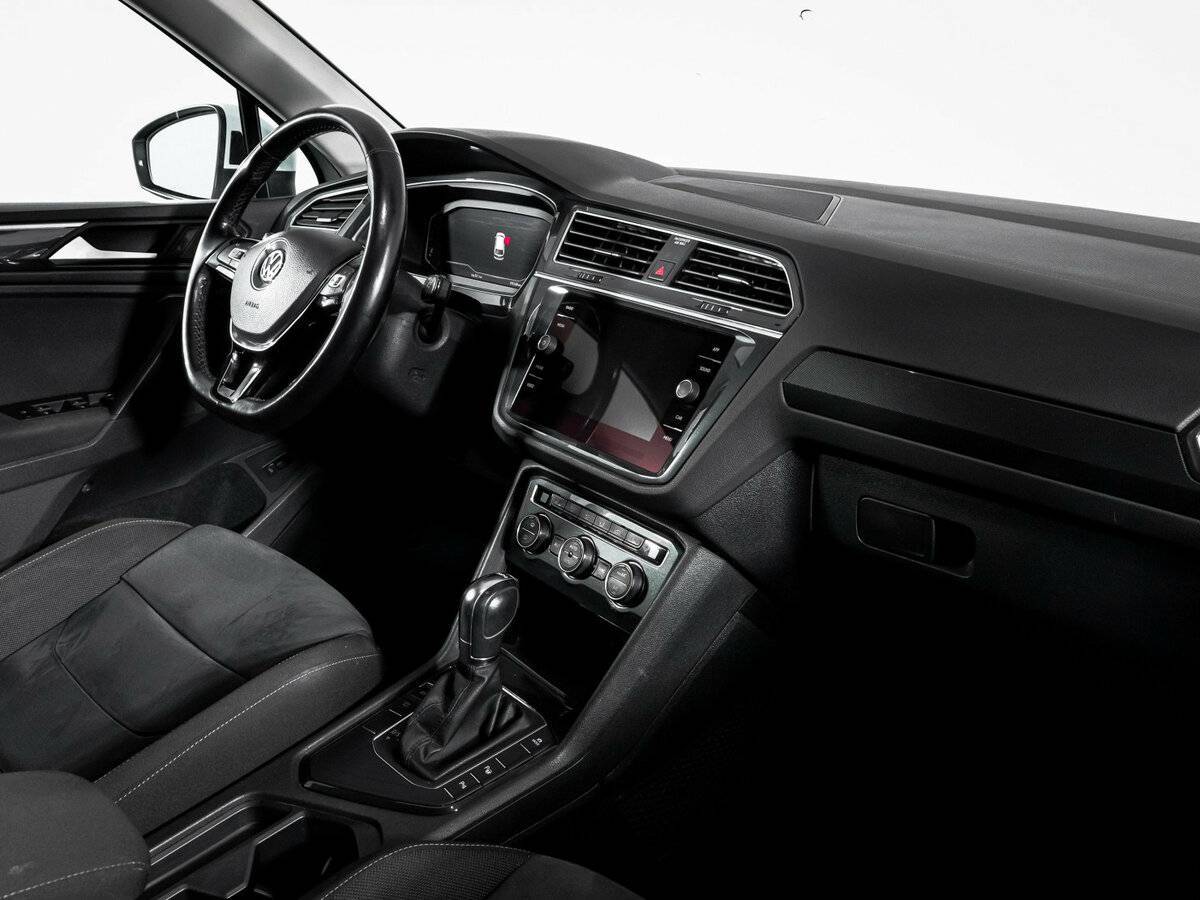 Volkswagen Tiguan б/у, 2019, Роботизированная. Фото: #8