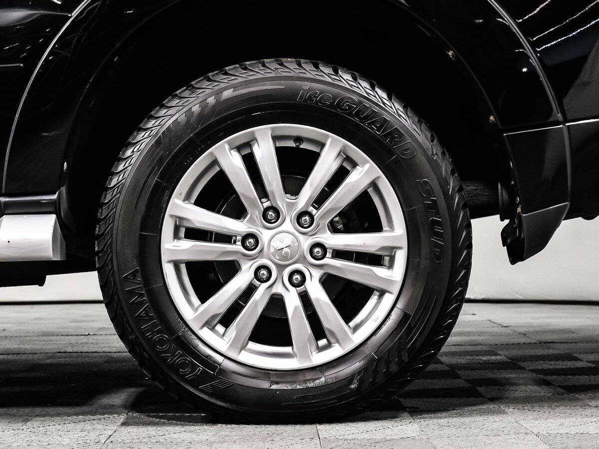 Mitsubishi Pajero б/у, 2015, Автоматическая. Фото: #14