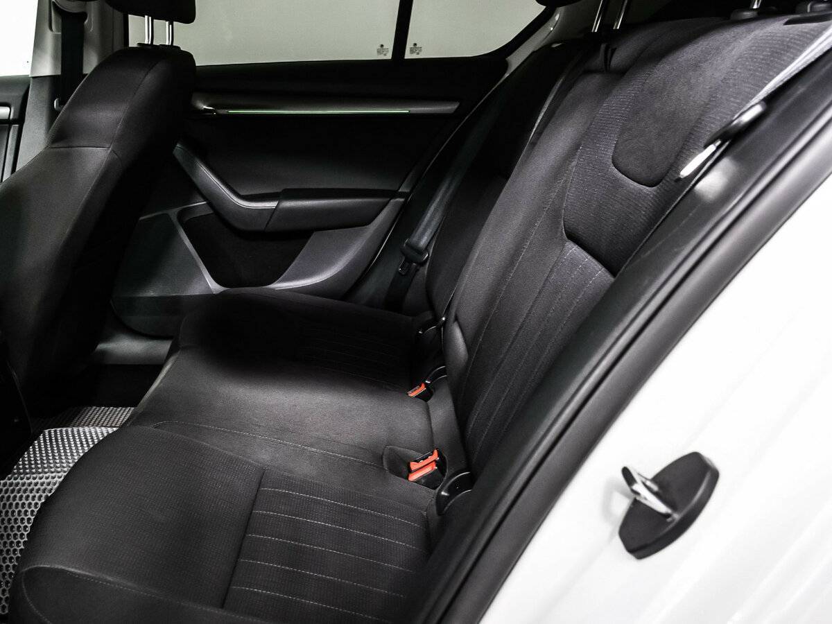 Skoda Octavia б/у, 2017, Роботизированная. Фото: #11