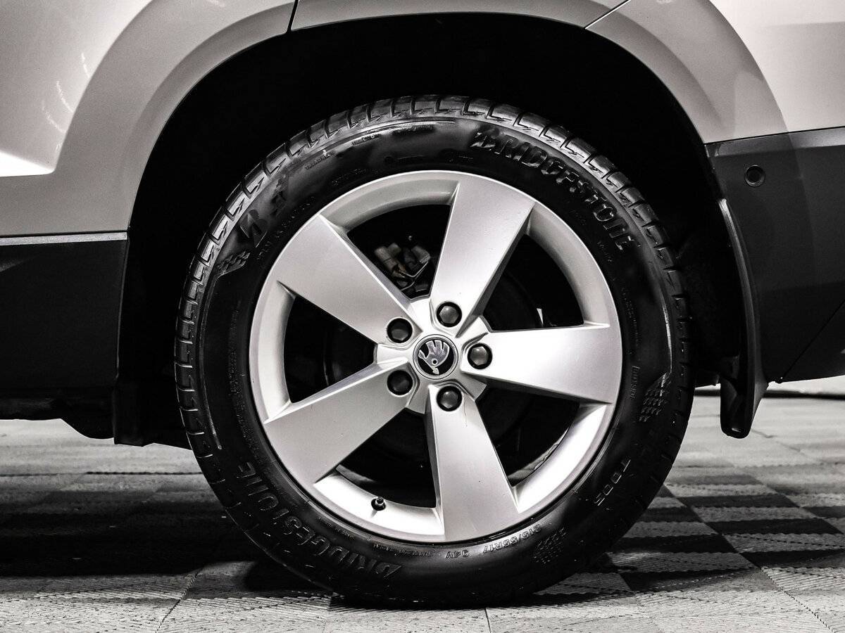 Skoda Karoq б/у, 2020, Автоматическая. Фото: #14